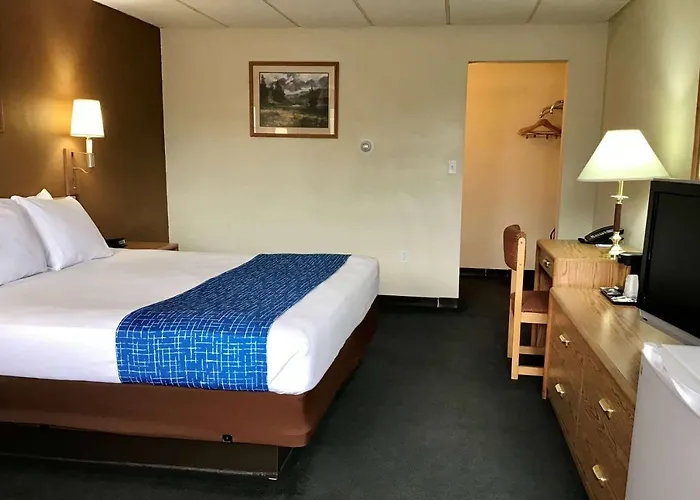 Travelodge By Wyndham Powell