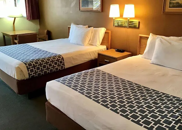Travelodge By Wyndham Hotel