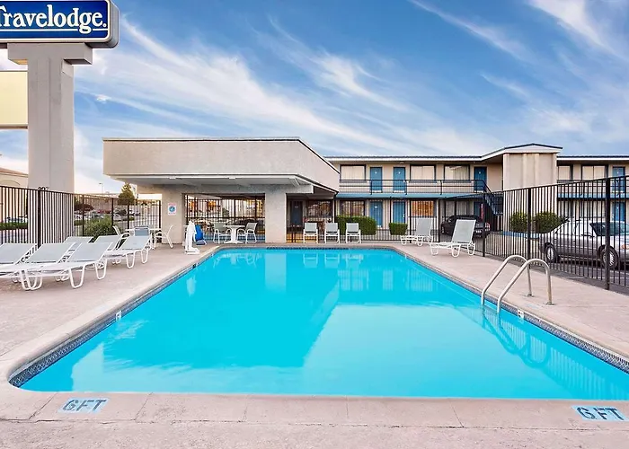 Hotel Travelodge By Wyndham 2*