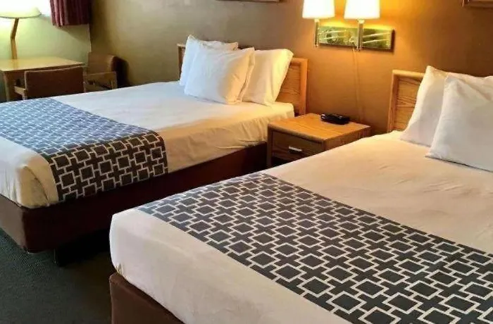 Hotel Travelodge By Wyndham 2*