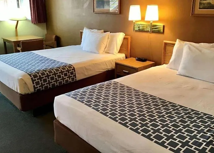 Hotel Travelodge By Wyndham 2*