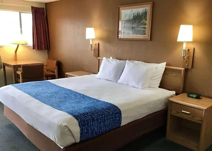 Travelodge By Wyndham Powell